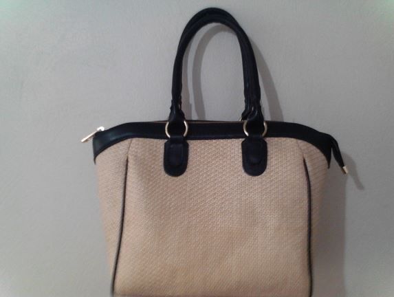 bolsa em palha com couro legitimo